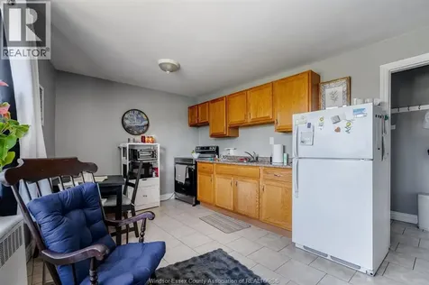 3147 Tecumseh Road East Windsor ON N8W 1G9