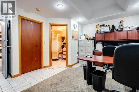 3147 Tecumseh Road East Windsor ON N8W 1G9