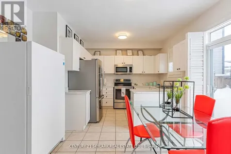336 Col Phillips Drive Shelburne ON L9V 3W1