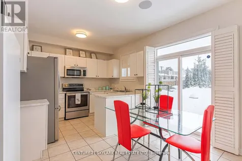 336 Col Phillips Drive Shelburne ON L9V 3W1