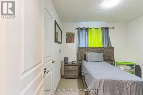336 Col Phillips Drive Shelburne ON L9V 3W1