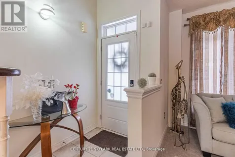 336 Col Phillips Drive Shelburne ON L9V 3W1