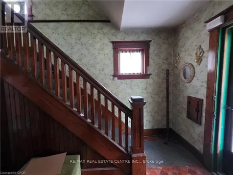 20 Fairview Avenue Kitchener ON N2H 3E8