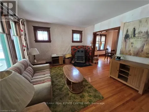 20 Fairview Avenue Kitchener ON N2H 3E8