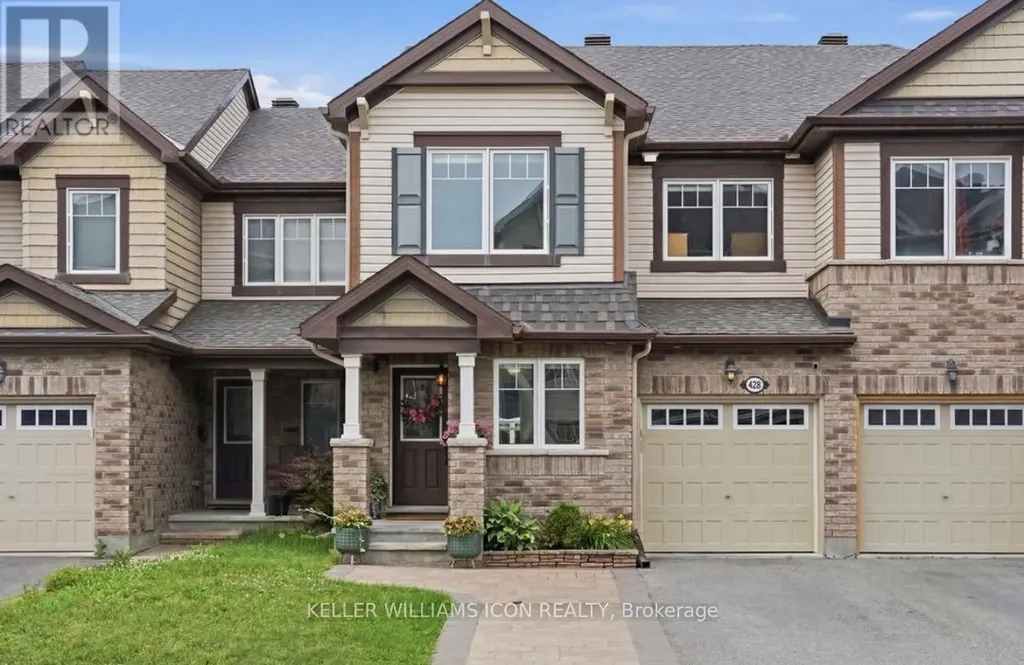 428 White Arctic Avenue Ottawa ON K2J 5Y9