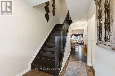 428 White Arctic Avenue Ottawa ON K2J 5Y9
