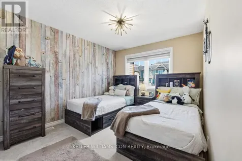 428 White Arctic Avenue Ottawa ON K2J 5Y9