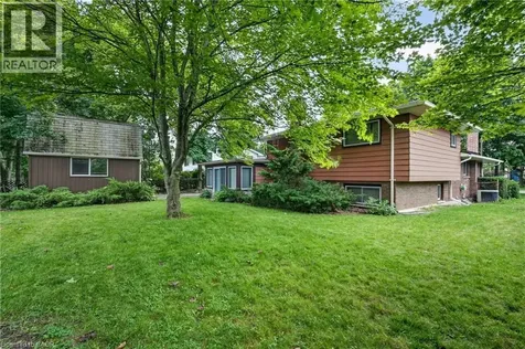 13 Wade Road Smithville ON L0R 2A0