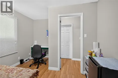 27 Ainslie Avenue Hamilton ON L8S 2J5