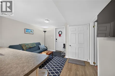 27 Ainslie Avenue Hamilton ON L8S 2J5