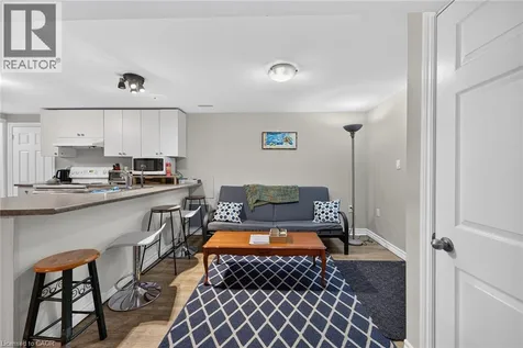 27 Ainslie Avenue Hamilton ON L8S 2J5