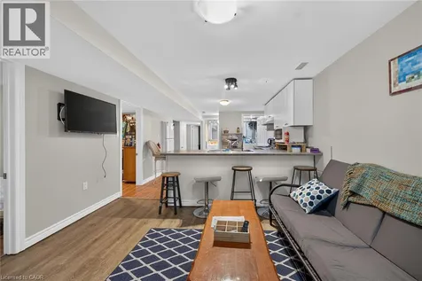 27 Ainslie Avenue Hamilton ON L8S 2J5
