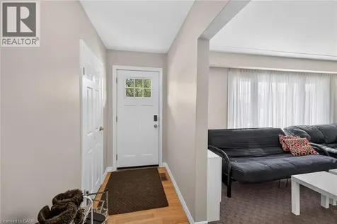 27 Ainslie Avenue Hamilton ON L8S 2J5