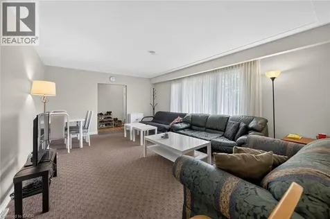 27 Ainslie Avenue Hamilton ON L8S 2J5