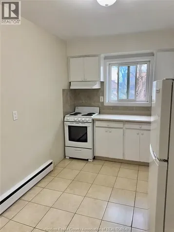 2035 University Avenue West Windsor ON N9B 1E1