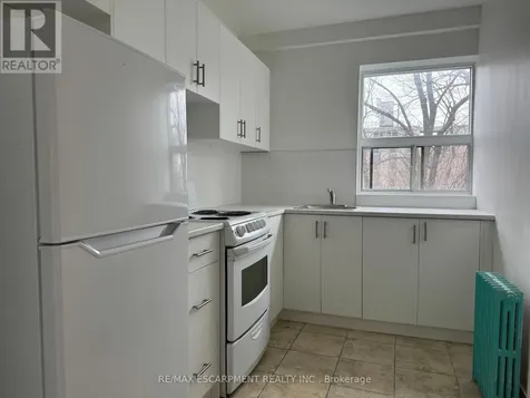 325A James Street South Hamilton (corktown) ON L8P 3B7