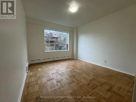 325A James Street South Hamilton (corktown) ON L8P 3B7