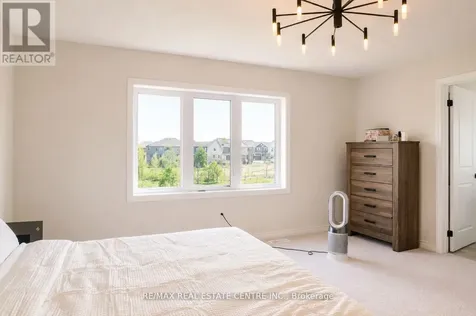 15 Cahill Drive Brantford ON N3T 0V5