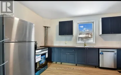 47 Daniel Street South Brockville ON K6V 4Z6