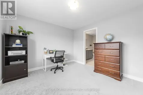 206 Reisling Way Ottawa ON K1T 0X1