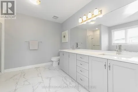 206 Reisling Way Ottawa ON K1T 0X1
