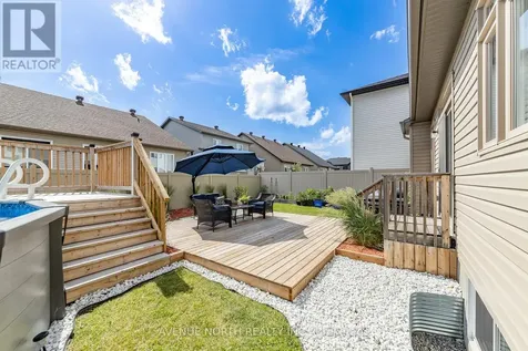 206 Reisling Way Ottawa ON K1T 0X1