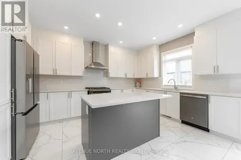 206 Reisling Way Ottawa ON K1T 0X1