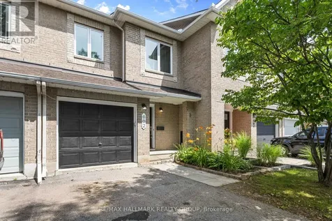 602 Louis Toscano Drive Ottawa ON K4A 0B2