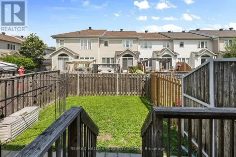 602 Louis Toscano Drive Ottawa ON K4A 0B2