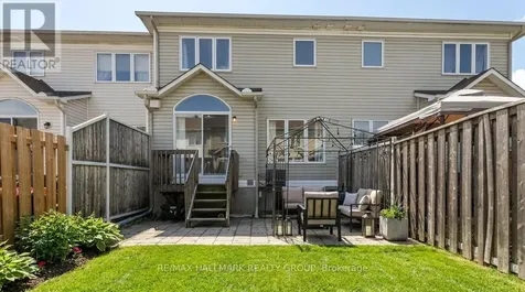 602 Louis Toscano Drive Ottawa ON K4A 0B2