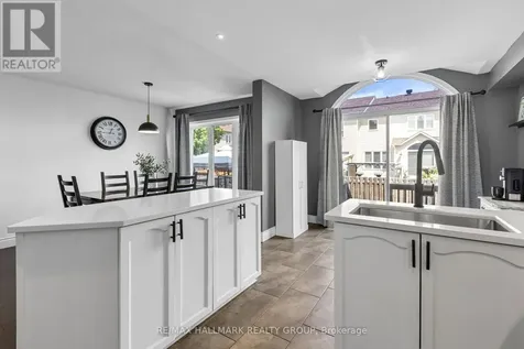 602 Louis Toscano Drive Ottawa ON K4A 0B2