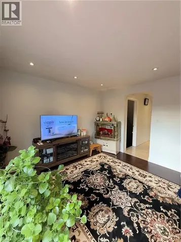 181 Thaler Avenue Kitchener ON N2A 1R4