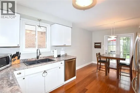 75 Josephine Drive Hamilton ON L9B 2B7