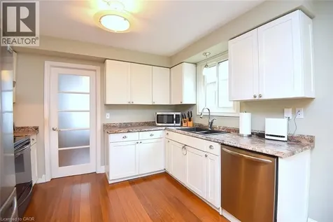 75 Josephine Drive Hamilton ON L9B 2B7