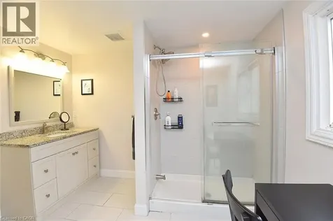 75 Josephine Drive Hamilton ON L9B 2B7