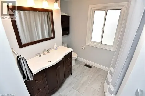 75 Josephine Drive Hamilton ON L9B 2B7