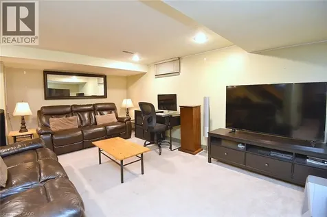 75 Josephine Drive Hamilton ON L9B 2B7