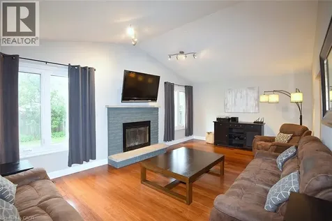 75 Josephine Drive Hamilton ON L9B 2B7
