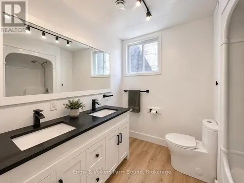 5 Seguin Street Parry Sound ON P2A 1A9