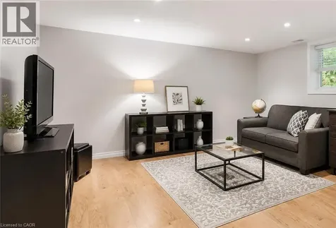 7459 Boyce Drive Puslinch ON N0B 2J0