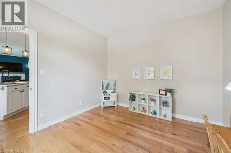 538 Sandbanks Crescent Waterloo ON N2V 2K2