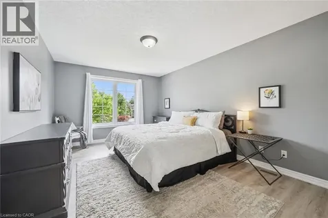 538 Sandbanks Crescent Waterloo ON N2V 2K2