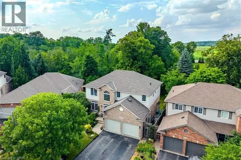 538 Sandbanks Crescent Waterloo ON N2V 2K2