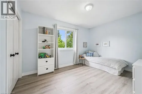 538 Sandbanks Crescent Waterloo ON N2V 2K2