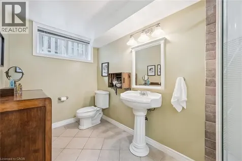 538 Sandbanks Crescent Waterloo ON N2V 2K2