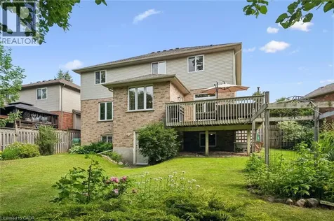 538 Sandbanks Crescent Waterloo ON N2V 2K2
