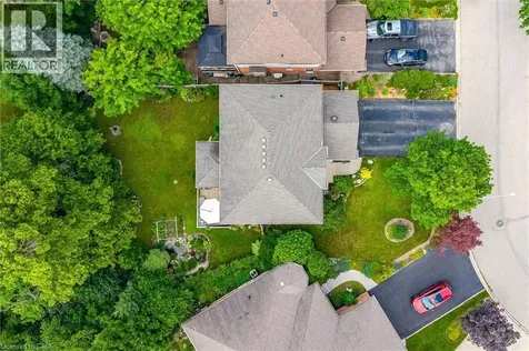 538 Sandbanks Crescent Waterloo ON N2V 2K2