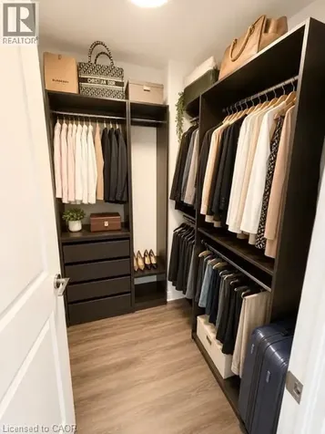 2007 James Street Burlington ON L7R 0G7