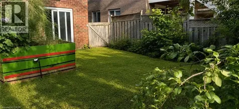 706 Keatswood Crescent Waterloo ON N2T 2R6