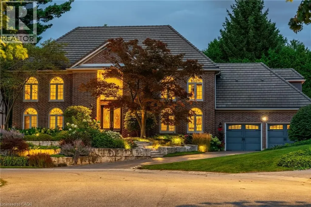 45 Peppertree Crescent Ancaster ON L9G 4L8